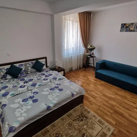 Stephanie Studio Apartment Navodari